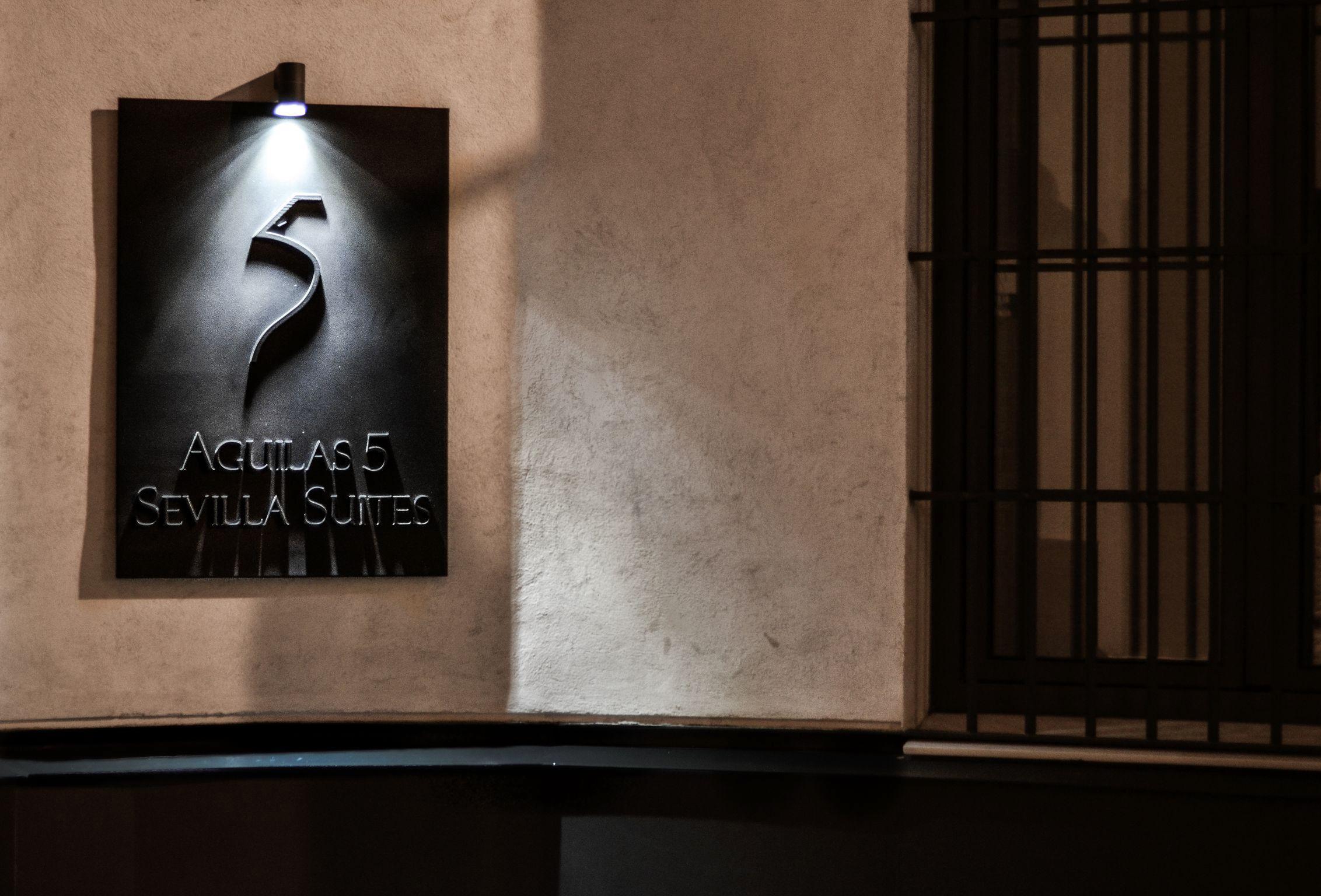 Aguilas5 Sevillasuites Luaran gambar